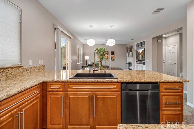 MLS #SR25236841 image #14