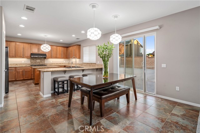 MLS #SR25236841 image #9