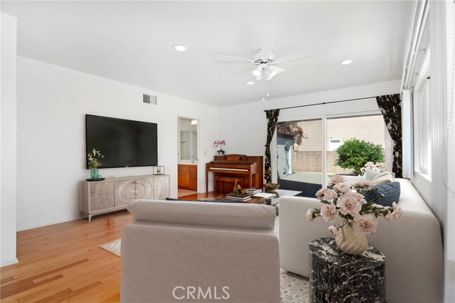 MLS #SR25236870 image #15