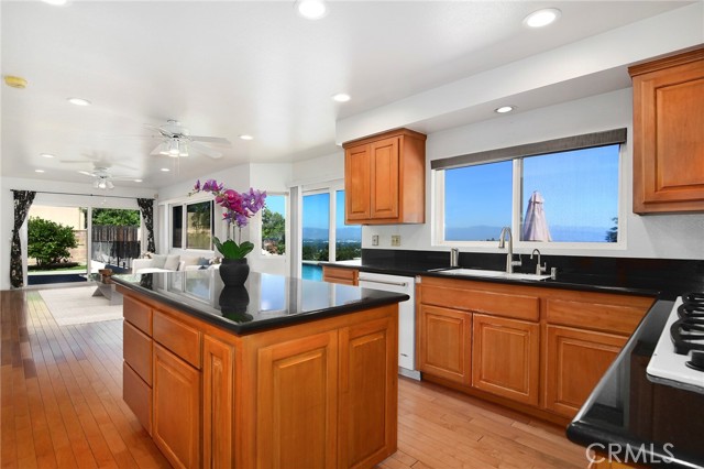 MLS #SR25236870 image #22