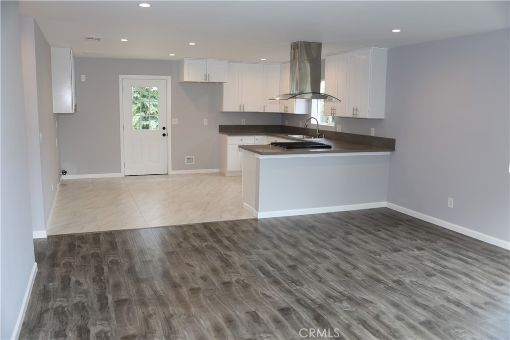 MLS #SR25236895 image #3