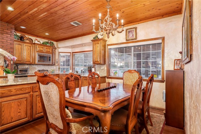 MLS #SR25236958 image #9