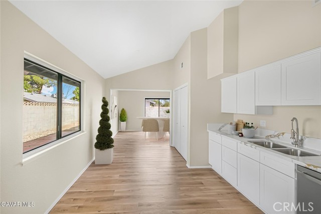 MLS #SR25236973 image #4
