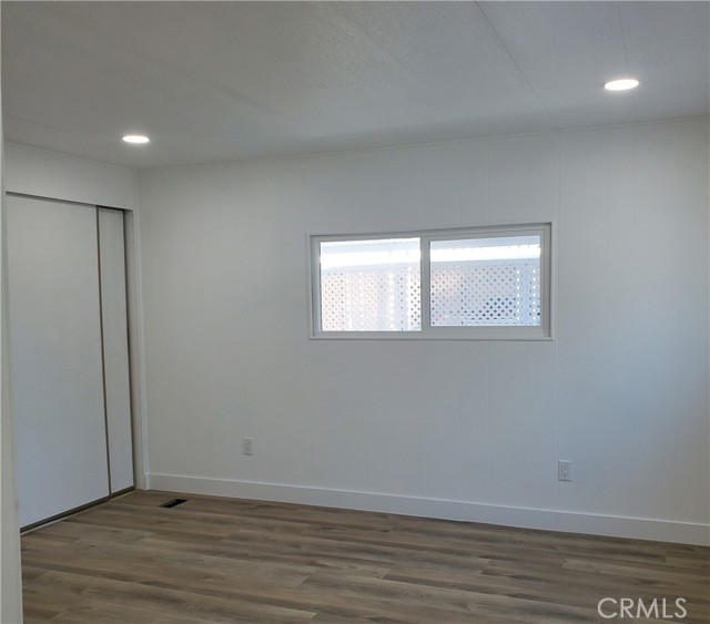 MLS #SR25237089 image #9