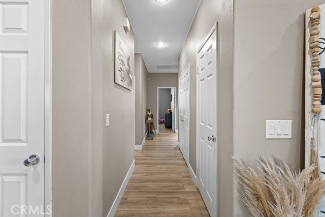 MLS #SR25237108 image #9