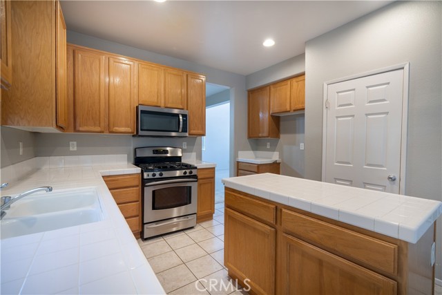 MLS #SR25237098 image #7