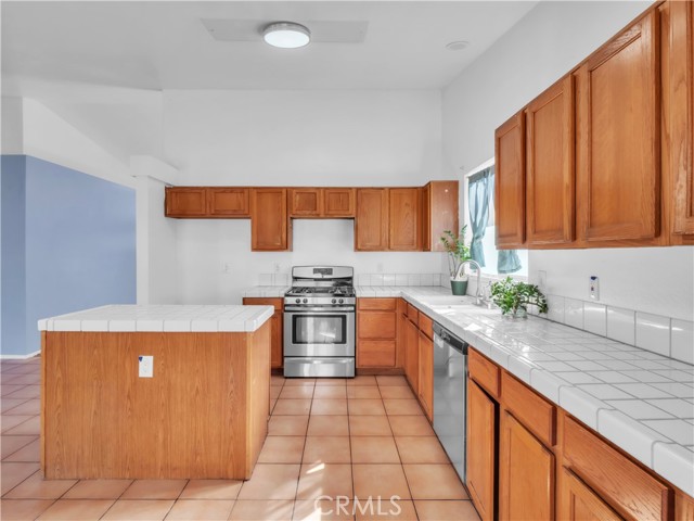 MLS #SR25237194 image #9