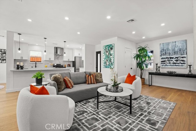 MLS #SR25237207 image #8