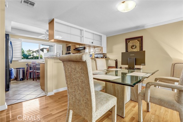 MLS #SR25237255 image #8