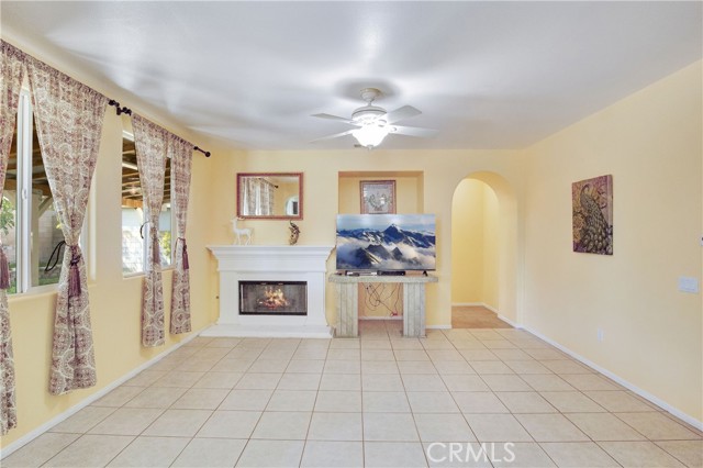MLS #SR25237370 image #5