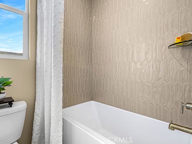 MLS #SR25237403 image #12