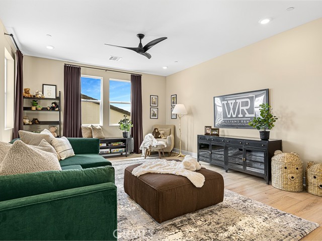 MLS #SR25237403 image #22