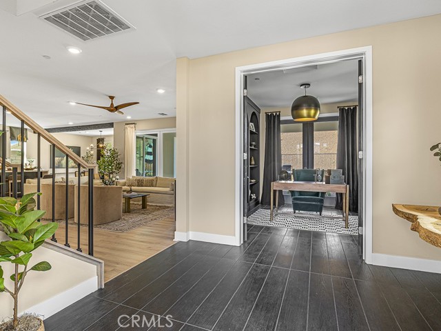 MLS #SR25237403 image #34