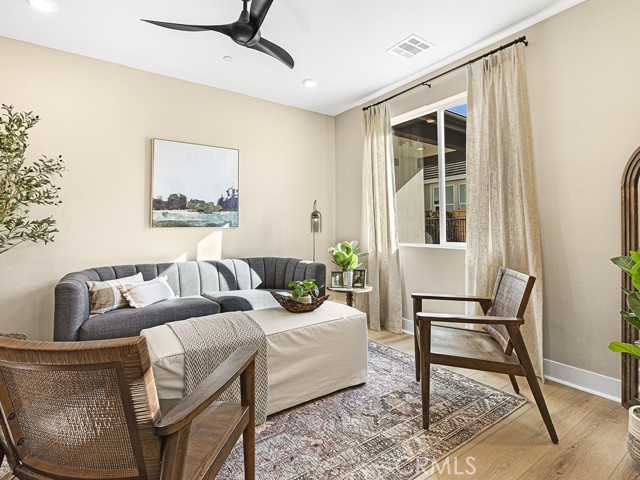 MLS #SR25237403 image #7