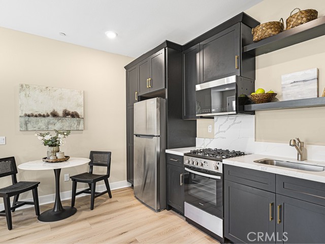 MLS #SR25237403 image #9