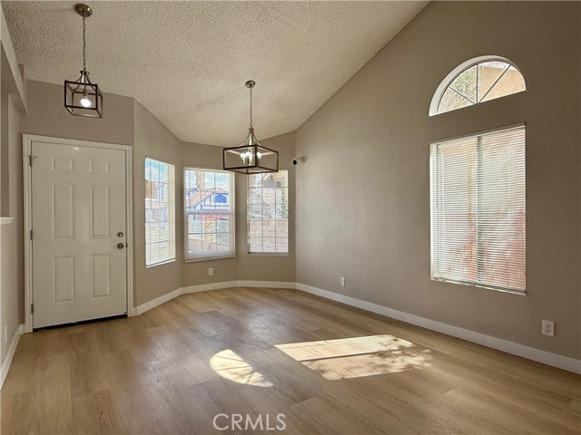 MLS #SR25237451 image #2