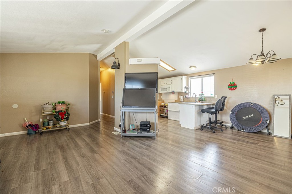 MLS #SR25237551 image #10