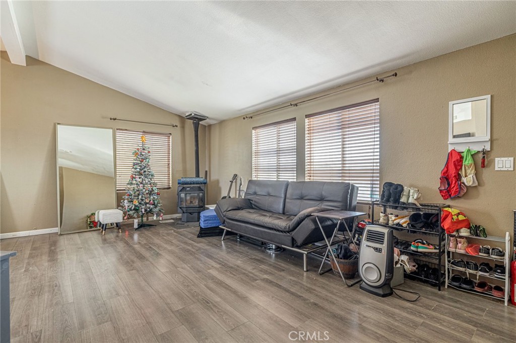 MLS #SR25237551 image #13