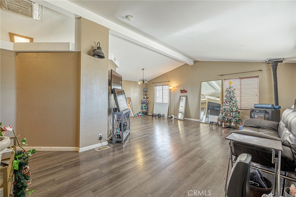 MLS #SR25237551 image #9