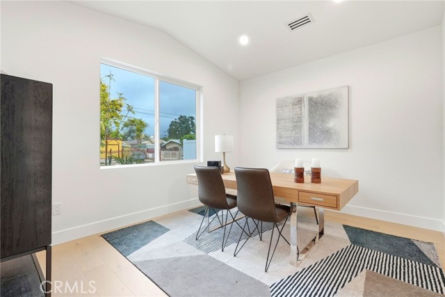 MLS #SR25237589 image #10