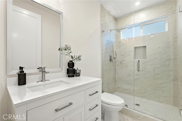 MLS #SR25237589 image #11