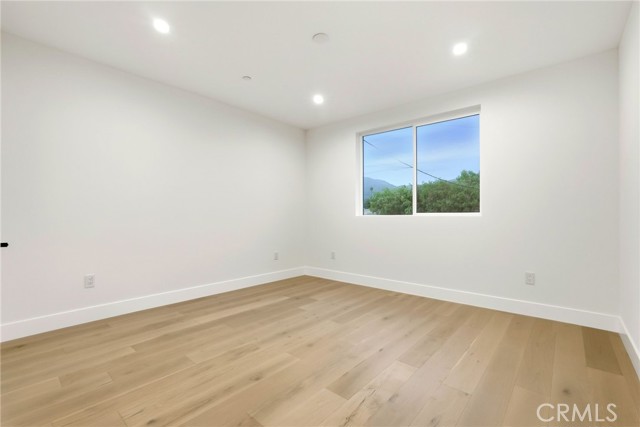 MLS #SR25237589 image #18