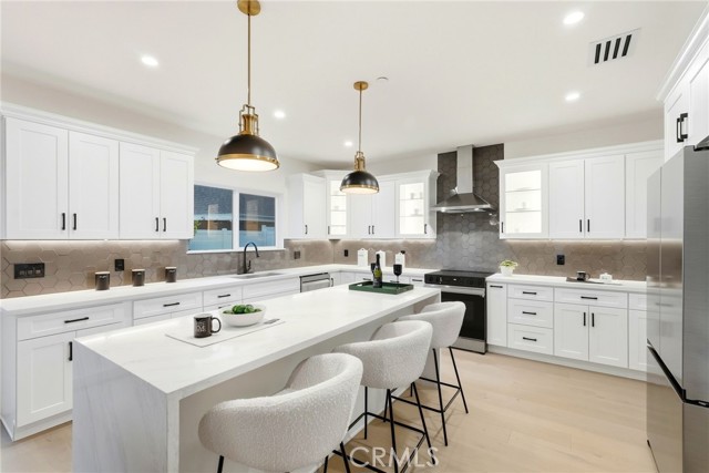 MLS #SR25237589 image #9