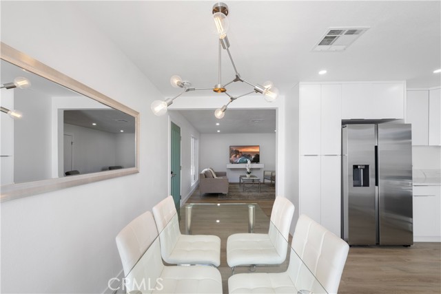 MLS #SR25237605 image #8