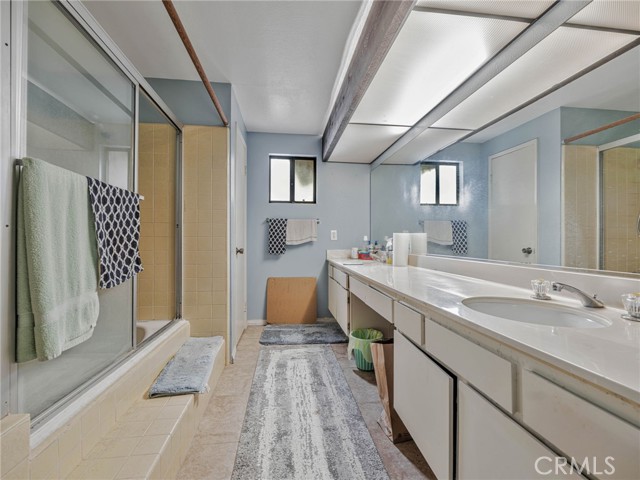 MLS #SR25237668 image #12