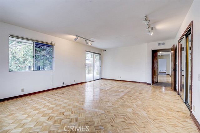 MLS #SR25237855 image #13