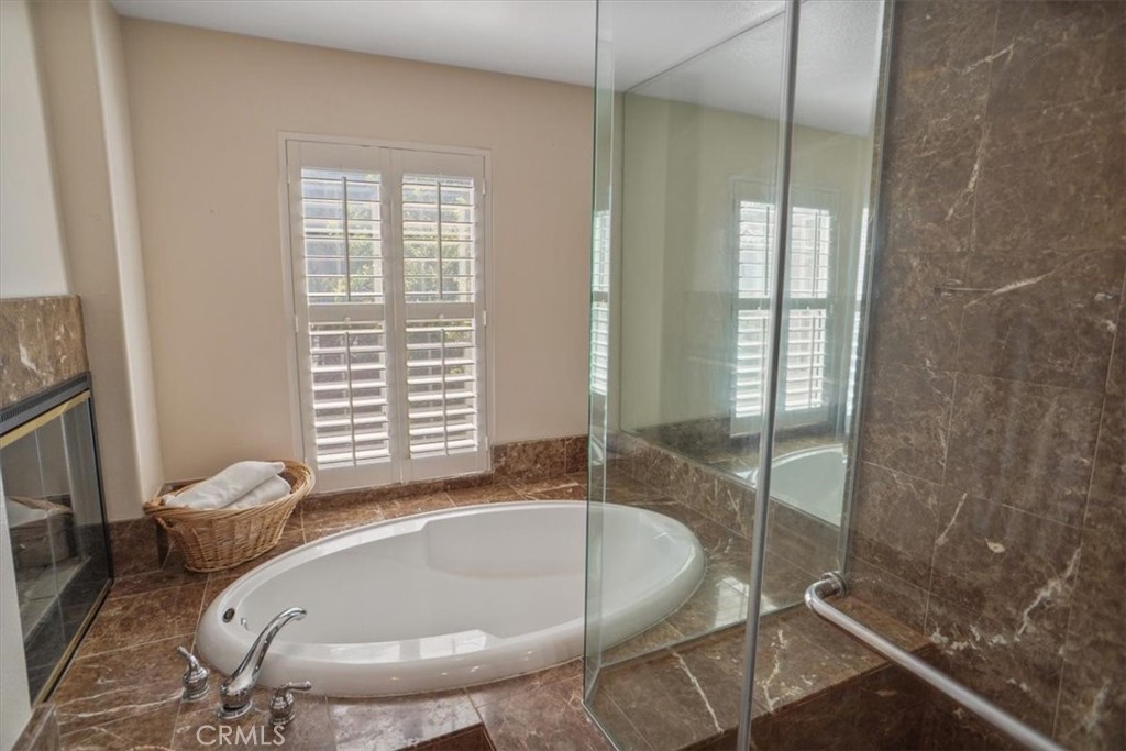 MLS #SR25237908 image #14