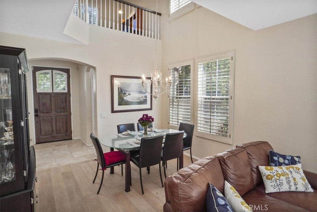 MLS #SR25237908 image #3