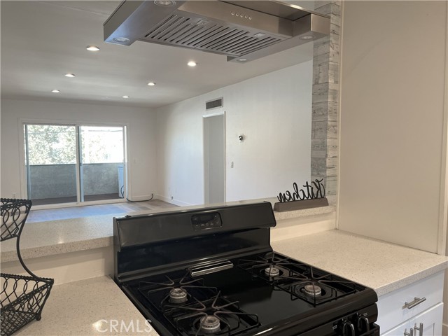 MLS #SR25237917 image #8