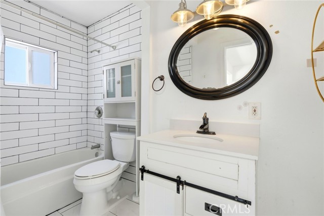 MLS #SR25237935 image #8