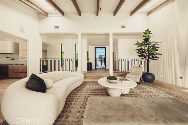 MLS #SR25238034 image #9