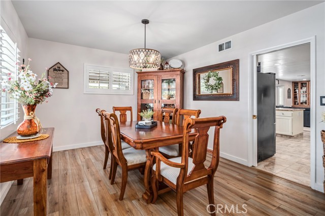 MLS #SR25238055 image #8