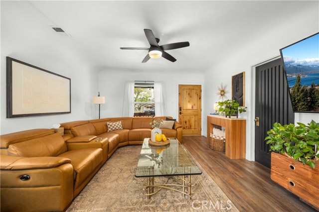 MLS #SR25238193 image #4