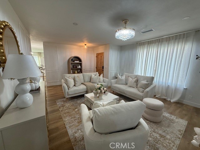 MLS #SR25238395 image #8