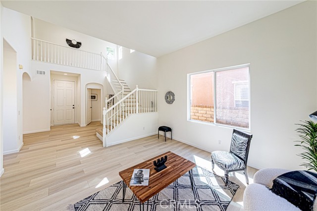 MLS #SR25238443 image #2