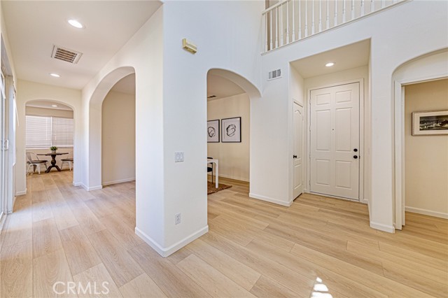 MLS #SR25238443 image #5