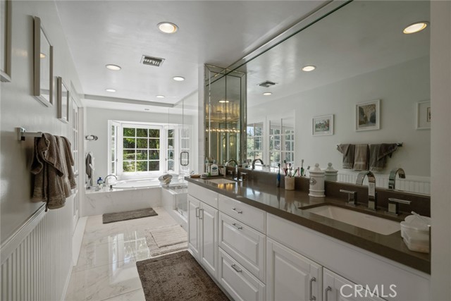 MLS #SR25238457 image #10