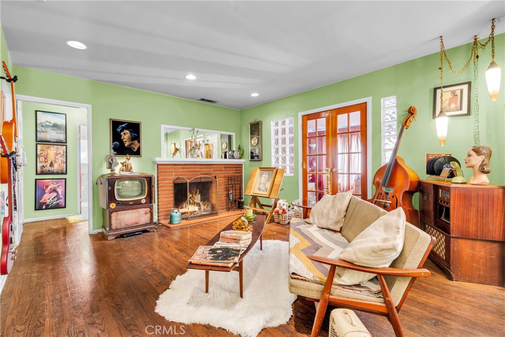 MLS #SR25238536 image #7