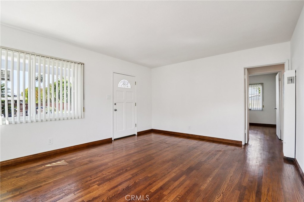 MLS #SR25238579 image #3