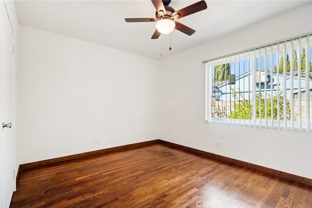 MLS #SR25238579 image #9