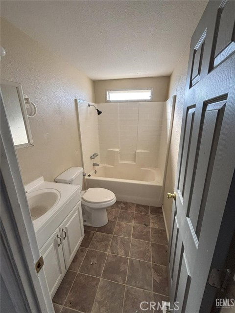 MLS #SR25238664 image #14