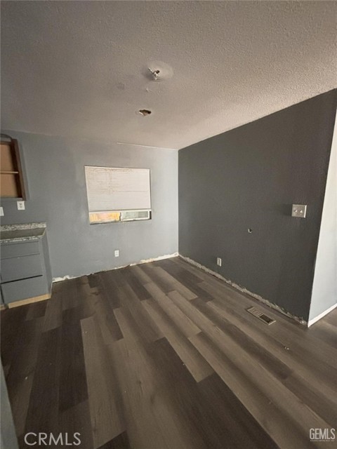 MLS #SR25238664 image #7