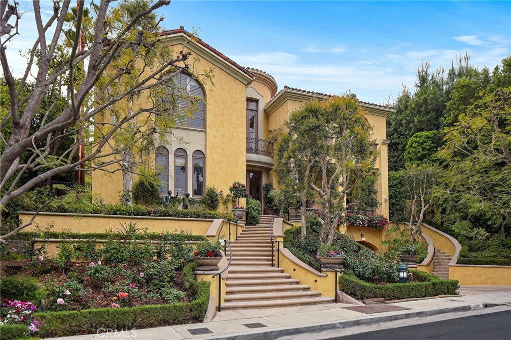 MLS #SR25238686 image #1