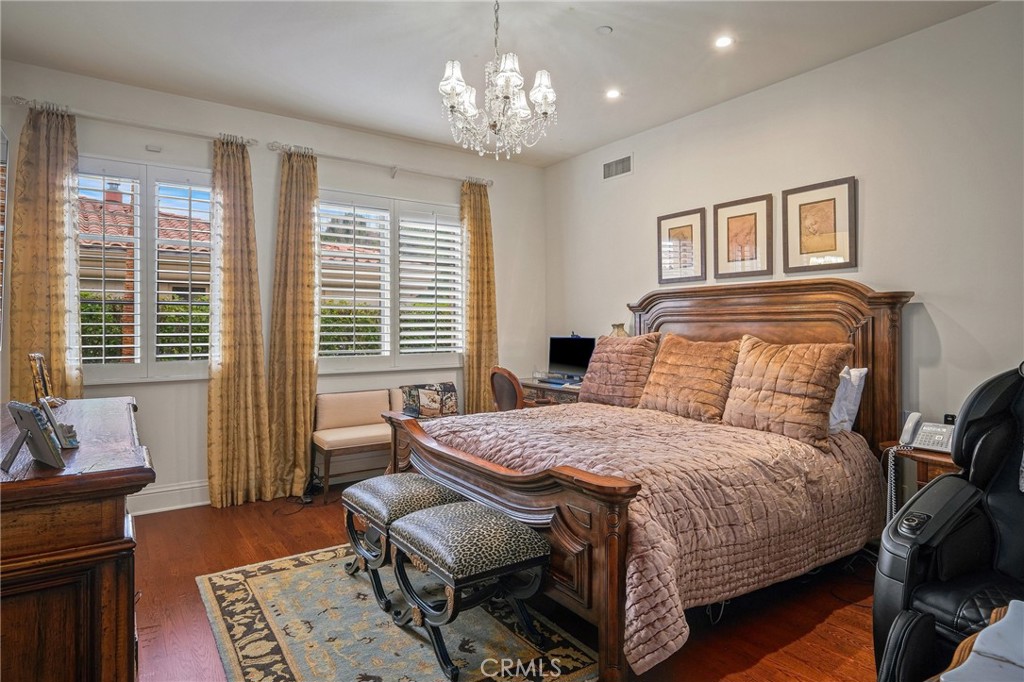 MLS #SR25238686 image #32