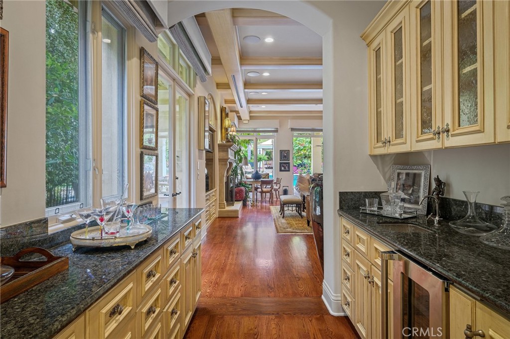 MLS #SR25238686 image #9