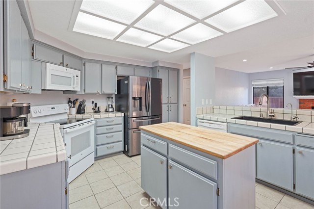 MLS #SR25238710 image #12